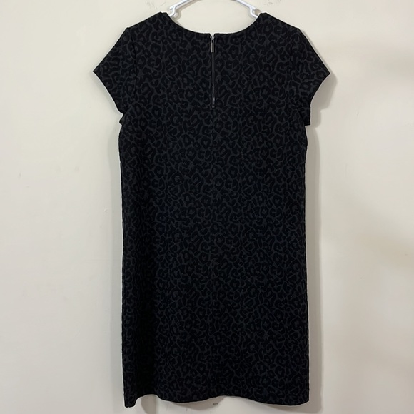 Ann Taylor LOFT Black Animal Print Tee Shirt Dress M - Picture 6 of 7
